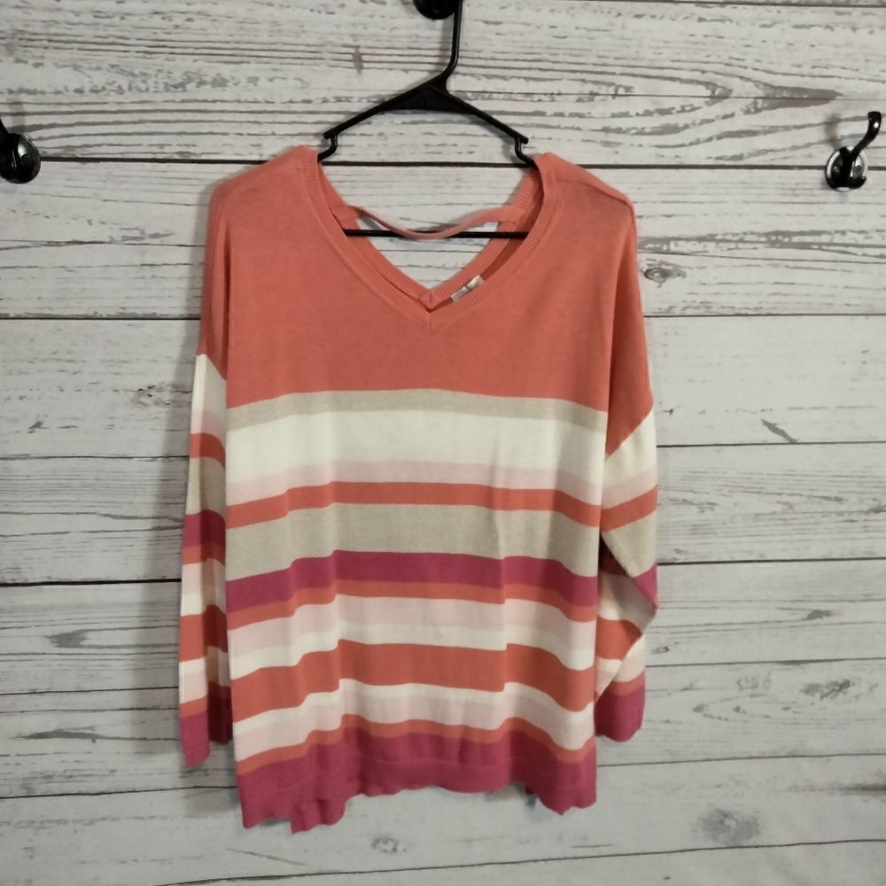 "avenue" woman's sweater    - Picture 2 of 7
